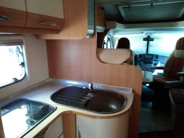 BURSTNER SOLANO T727
