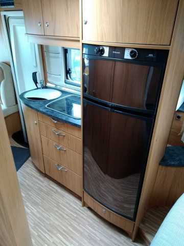 BURSTNER AVIANO I725