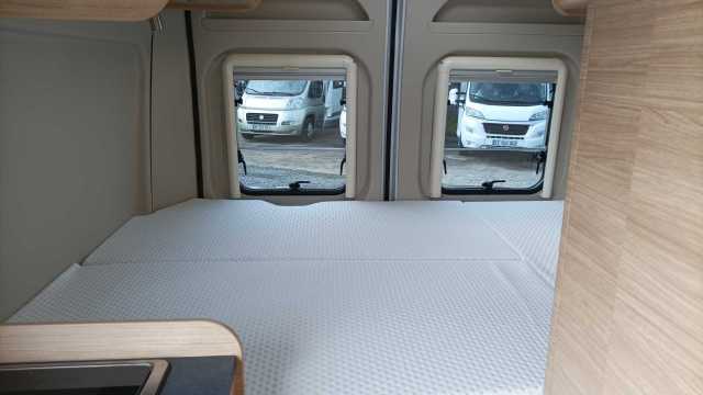 ROADCAR R540